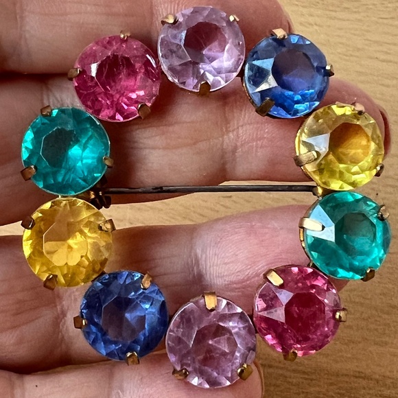 VINTAGE MULTICOLOR GLASS PASTE STONES HARLEQUIN BROOCH PIN VIVID CANDY COLORS